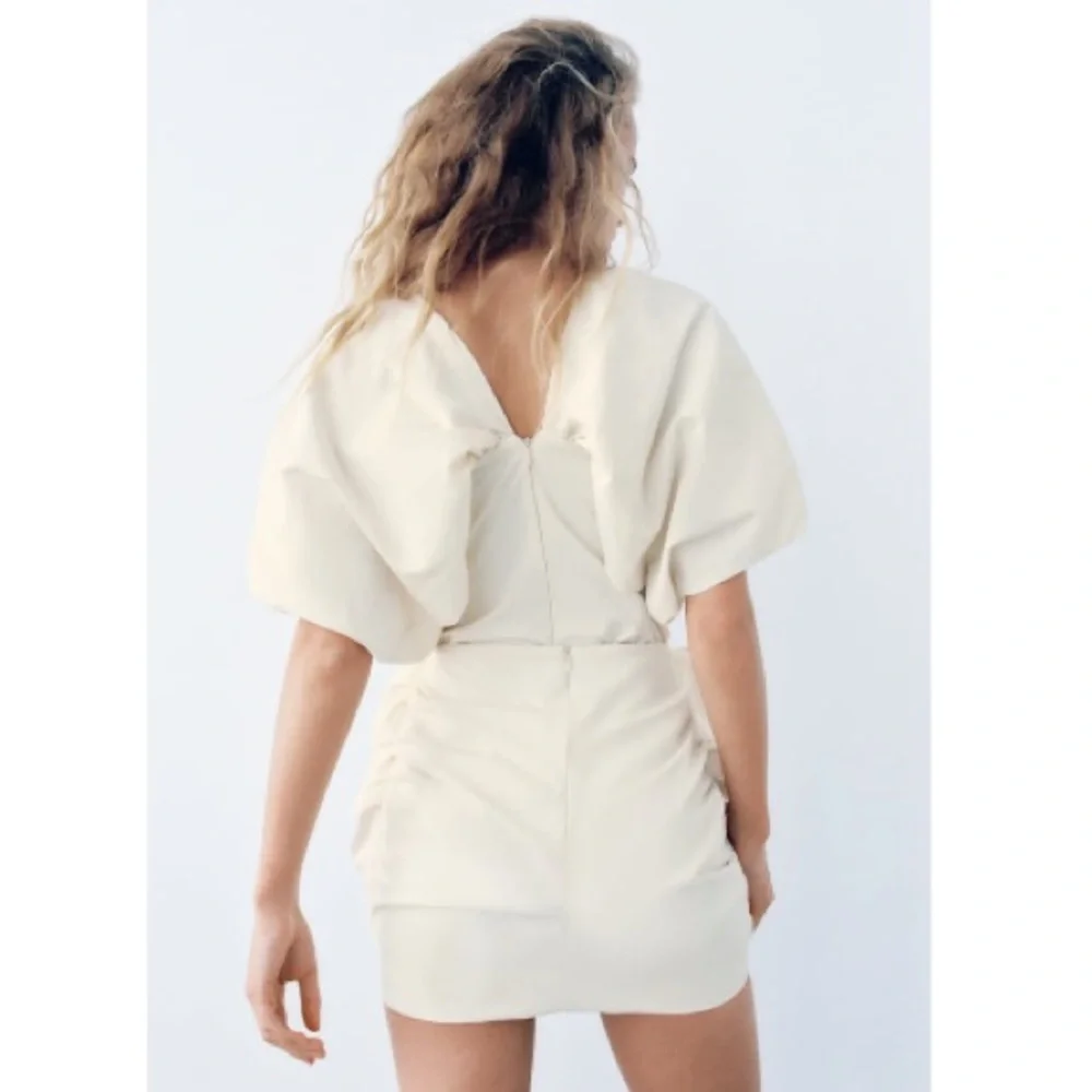 NWT Zara 2 Piece Multiposition Balloon Bodysuit and Voluminous Mini Skirt - Picture 5 of 16